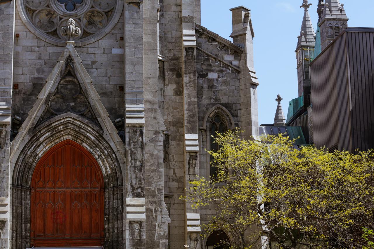 Pied-A-Terre Mont-Royal Hostel Montreal Exterior photo